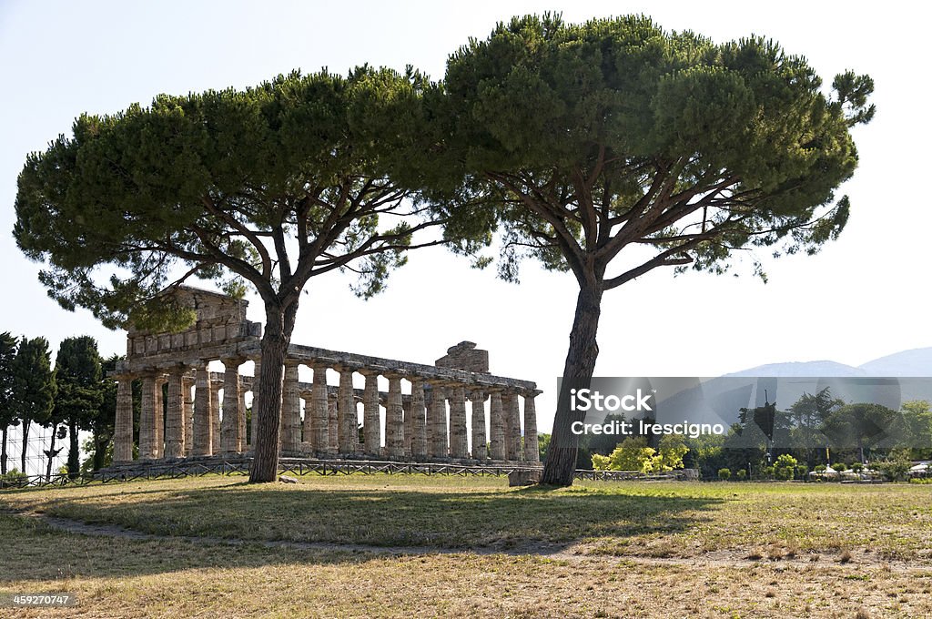 Templo romano - Foto de stock de Antigualla libre de derechos