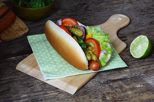 犬の声 - hot dog comfort food mustard mustard plant ストックフォトと画像