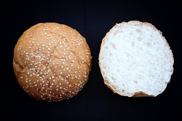 パン、セサミ - hamburger bun bread isolated ストックフォトと画像