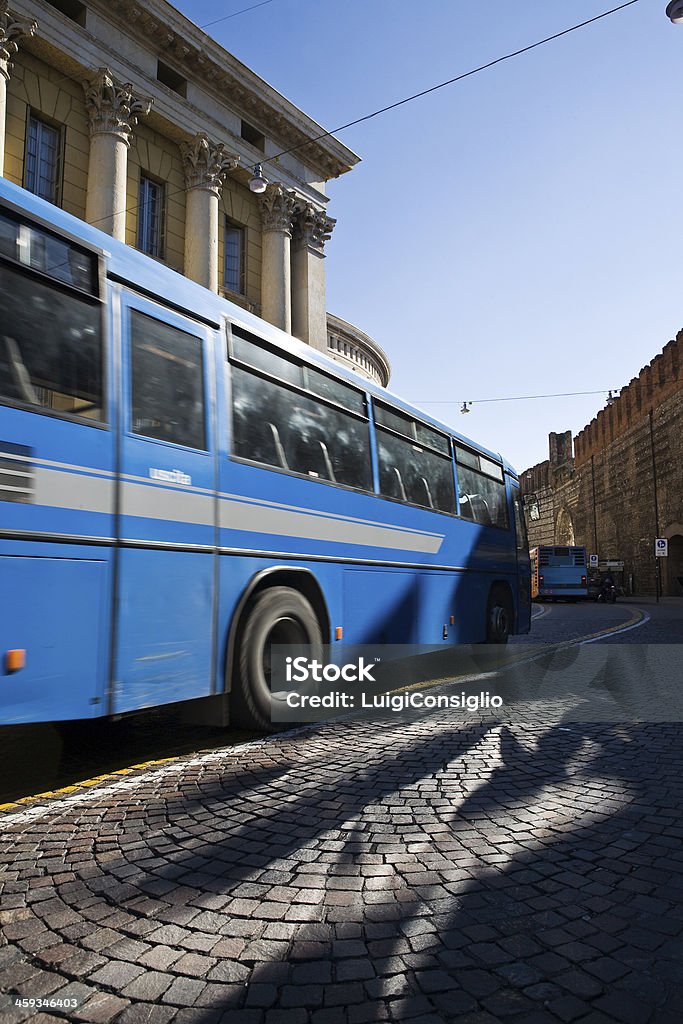 Ônibus de turismo - Foto de stock de Azul royalty-free