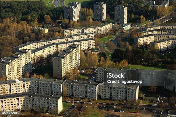 Era Comunista Soviética Edifícios Em Vilnius Lituâniabaltics - Fotografias de stock e mais imagens de Apartamento