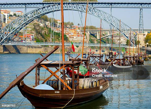 Foto de Porto Rio Douro Portugal e mais fotos de stock de Barco a Vela - Barco a Vela, Barril de vinho, Cultura Portuguesa