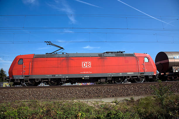 sistema multi-locomotiva br 185 dalla germania - deutsche bundesbahn foto e immagini stock