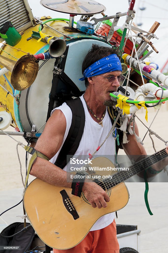 Un homme groupe - Photo de Homme-orchestre libre de droits