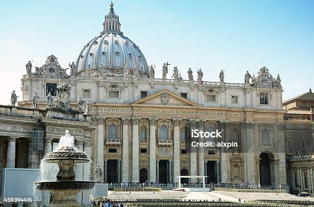 Playa De Saint Peters Basilica Foto de stock y más banco de imágenes de Arquitectura - Arquitectura, Arreglar, Basílica de San Pedro