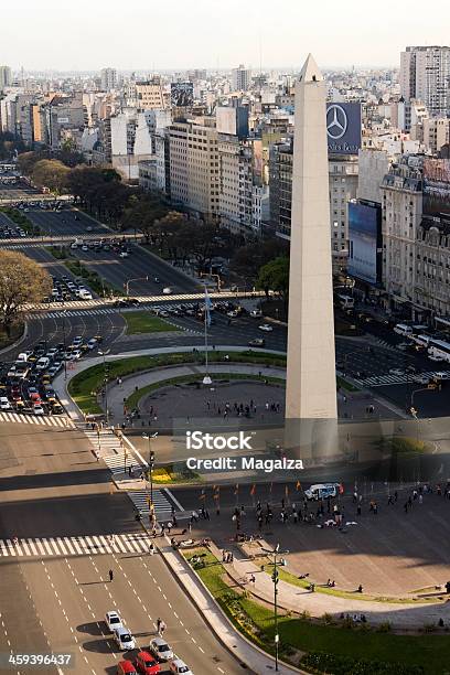 Avenida E Obelisco Vista Aérea - Fotografias de stock e mais imagens de Argentina - Argentina, Arquitetura, Avenida 9 de Julio