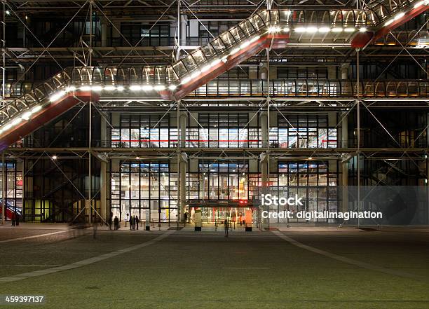 Centro Georges Pompidou - Fotografias de stock e mais imagens de Centro Georges Pompidou - Centro Georges Pompidou, Arquitetura, Capitais internacionais
