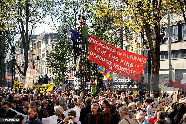 Ocupar Amesterdão Pregueado No Beursplein - Fotografias de stock e mais imagens de Protesto - Protesto, Direitos Humanos, Países Baixos