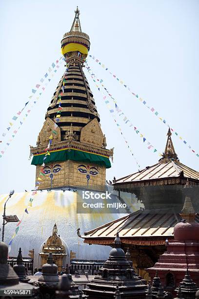 Tempio Di Scimmia Religione Simbolo Di Kathmandu - Fotografie stock e altre immagini di Nepal - Nepal, Orizzonte urbano, Ambientazione esterna