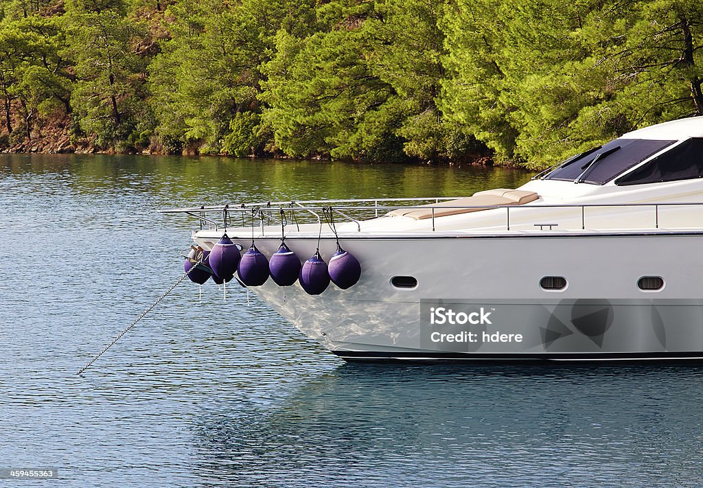 Бампер на моторная лодка - Стоковые фото Бампер роялти-фри