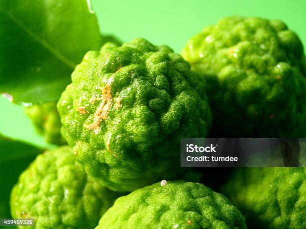 Foto de Bergamota Frutas Limão Kaffir e mais fotos de stock de Comida - Comida, Controle, Cozinhar