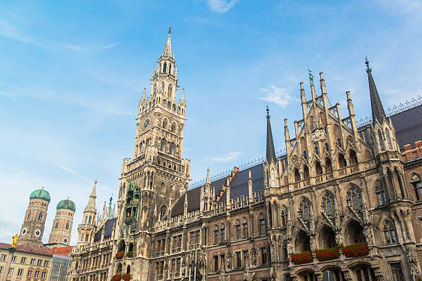 istock Munchen New Town Hall  Marienplatz 459471799