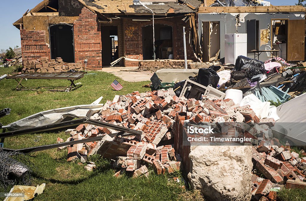 Tornado devastazione - Foto stock royalty-free di Oklahoma