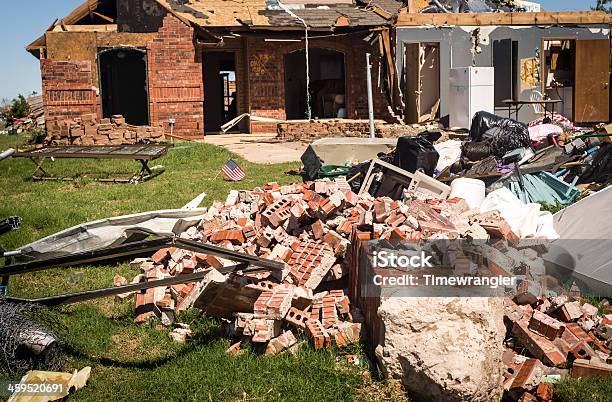 Tornado Devastazione - Fotografie stock e altre immagini di Oklahoma - Oklahoma, Tornado, Assicurazione