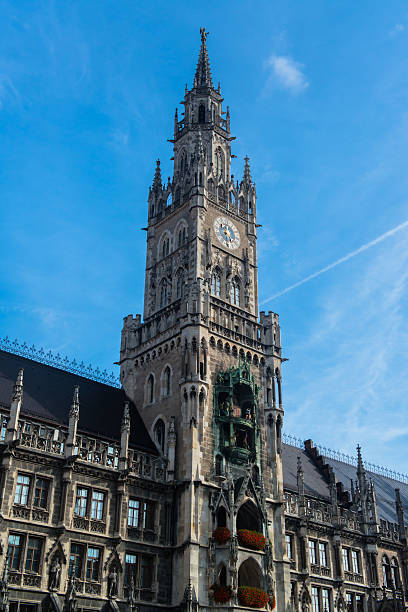 istock Munchen New Town Hall  Marienplatz 459521751