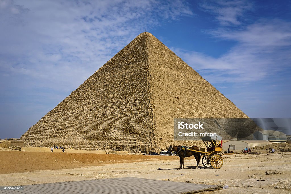 Quéfren na Pirâmide de Gizé, Egipto - Royalty-free Amarelo Foto de stock