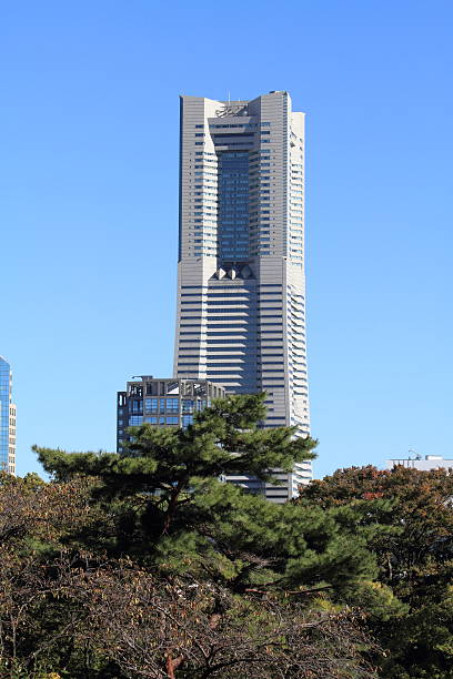 yokohama marco tower no japão - mm21 - fotografias e filmes do acervo