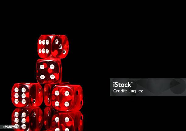 Red Dices Stockfoto und mehr Bilder von Chance - Chance, Craps, Extreme Nahaufnahme