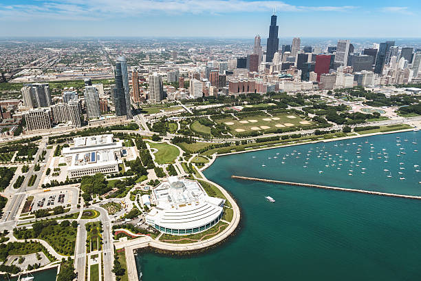 istock Aerial view of the downtown in Chicago 459866295