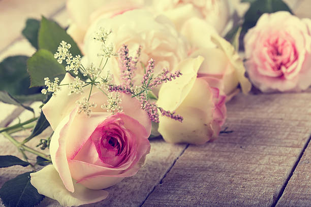 istock Postcard with elegant  flowers 459873787