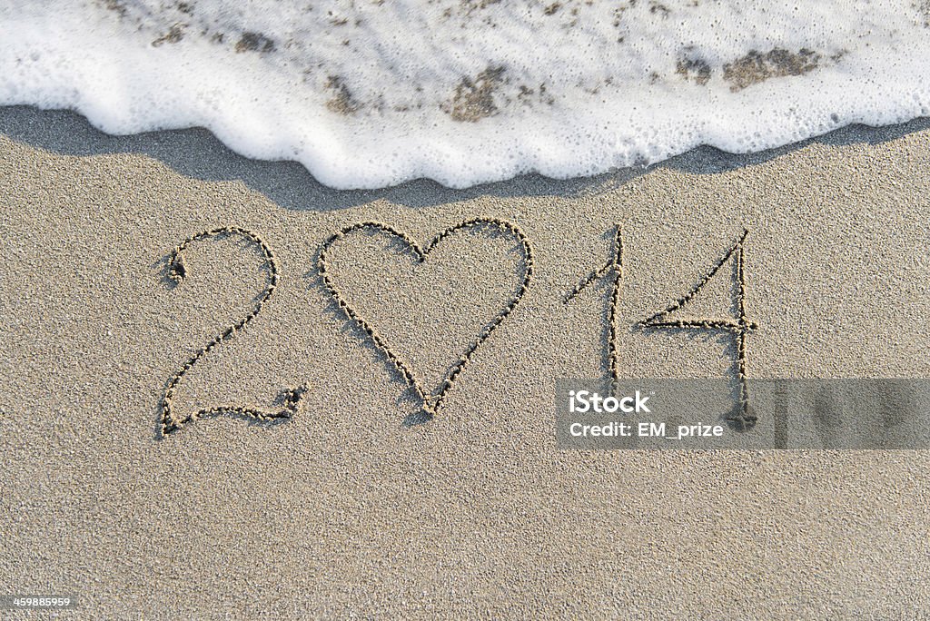 Frohes neues Jahr 2014 am Strand mit Herz Meer - Lizenzfrei 2014 Stock-Foto