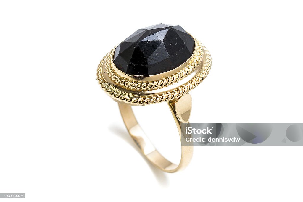 Anneau d'or et onyx - Photo de Bague - Bijou libre de droits