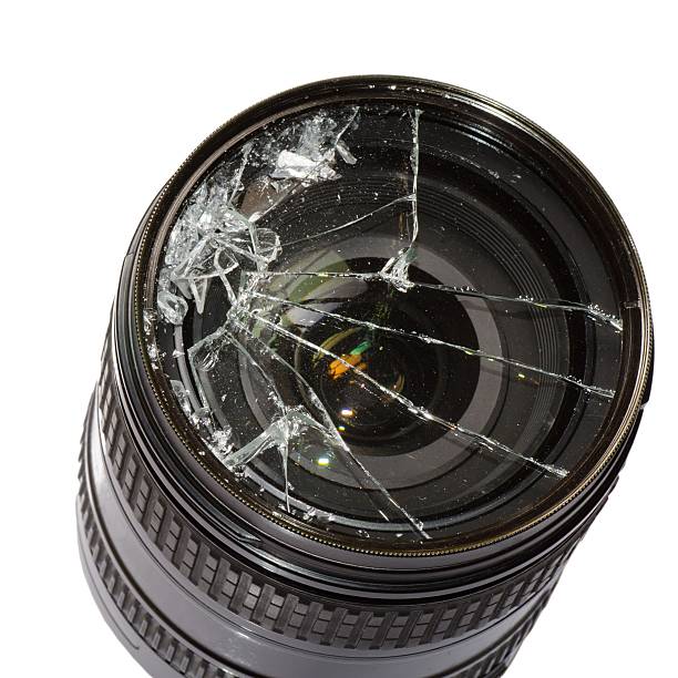 сломанный камеры объектив - table optical instrument metal steel стоковые фото и изображения