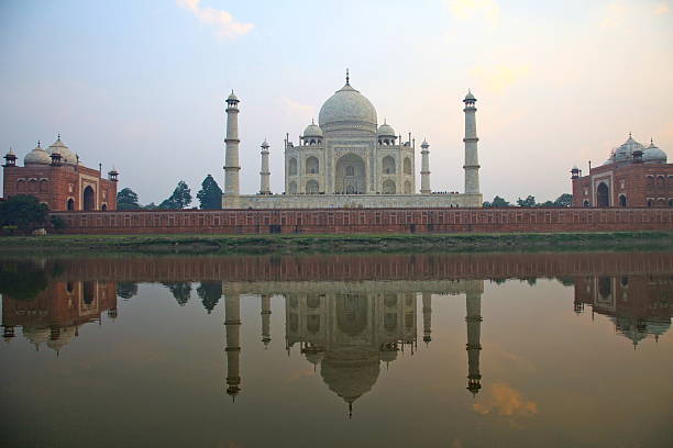 istock Taj Mahal at sunset 459898141
