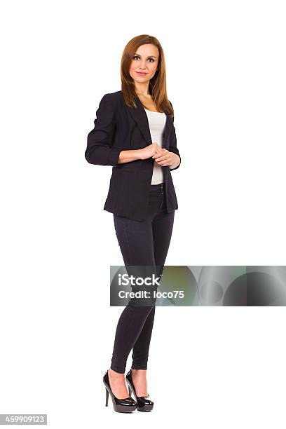 Confianza Empresaria De Pie Foto de stock y más banco de imágenes de Mujeres - Mujeres, Una sola mujer, Bien vestido