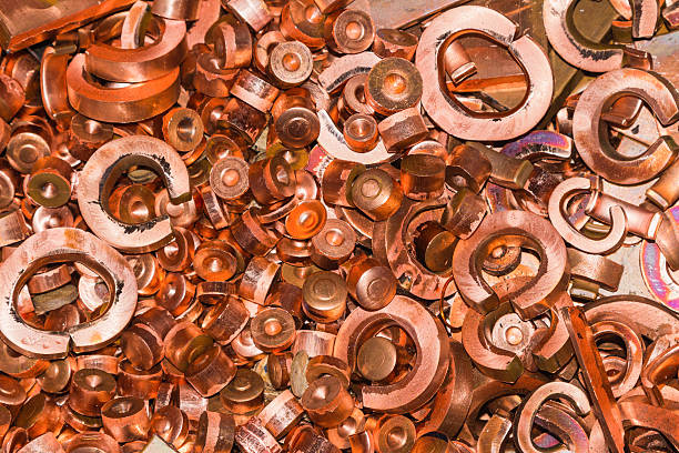 Steel rubbish that has been put together and discarded.