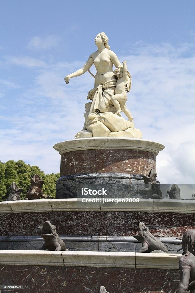Latona фонтан перед Herrenchiemsee - Стоковые фото Fountain of Latona роялти-фри