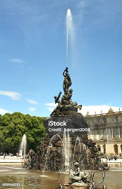 Fonte De Latona Em Frente De Herrenchiemsee - Fotografias de stock e mais imagens de Castelo de Herrenchiemsee - Castelo de Herrenchiemsee, Fonte, Alemanha