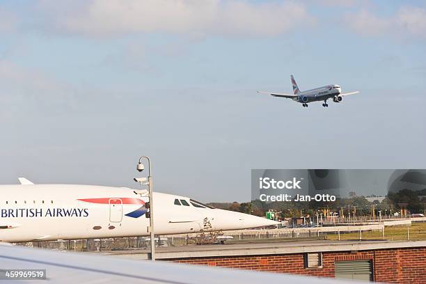 Concorde Su Aeroporto Di Londra Heathrow - Fotografie stock e altre immagini di British Aerospace Concorde - British Aerospace Concorde, Aeroplano, British Airways