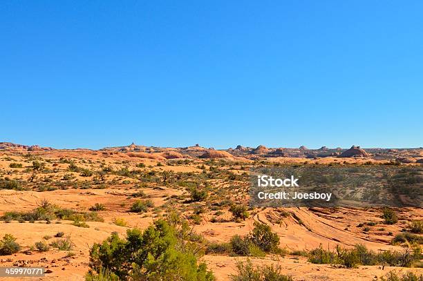 Arcos Petrified Dunes Foto de stock y más banco de imágenes de Aire libre - Aire libre, Arenisca Navajo, Artemisia tridentata