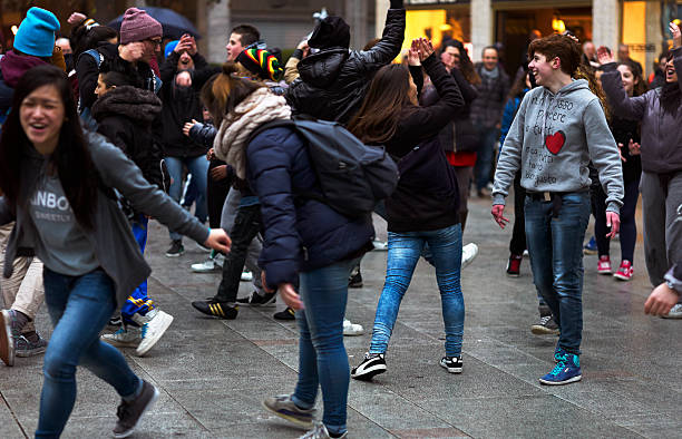 Small Flash Mob 240+ Flash Mob Dance Stock Photos, Pictures & Royalty-Free Images - iStock