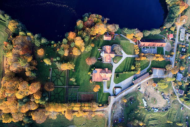 istock Property on the lake shore 459974511