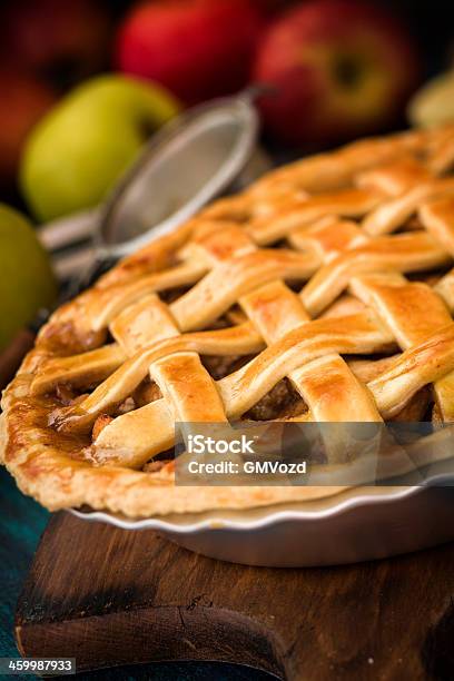 Tarte De Maçã - Fotografias de stock e mais imagens de Assado no Forno - Assado no Forno, Bolo - Sobremesa, Comfort Food