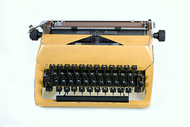 タイプライター、白背景 - typewriter letter o old typewriter key ストックフォトと画像