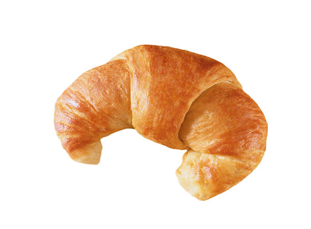 deliciosos croissant sobre fondo blanco - bread food french currency freshness fotografías e imágenes de stock