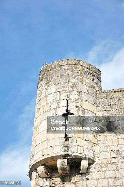 Photo libre de droit de Muraille Avec Tourelle banque d'images et plus d'images libres de droit de Antique - Antique, Architecture, Armée