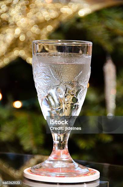 Wasser In Glas Auf Weihnachten Stockfoto und mehr Bilder von Baum - Baum, Erfrischung, Feiern