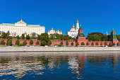 kreml-in-moskau.jpg?b=1&s=170x170&k=20&c=FcHhIPgoCZEqONyLWZDwoFLsAssycpo5h9Rvez-GpGU=