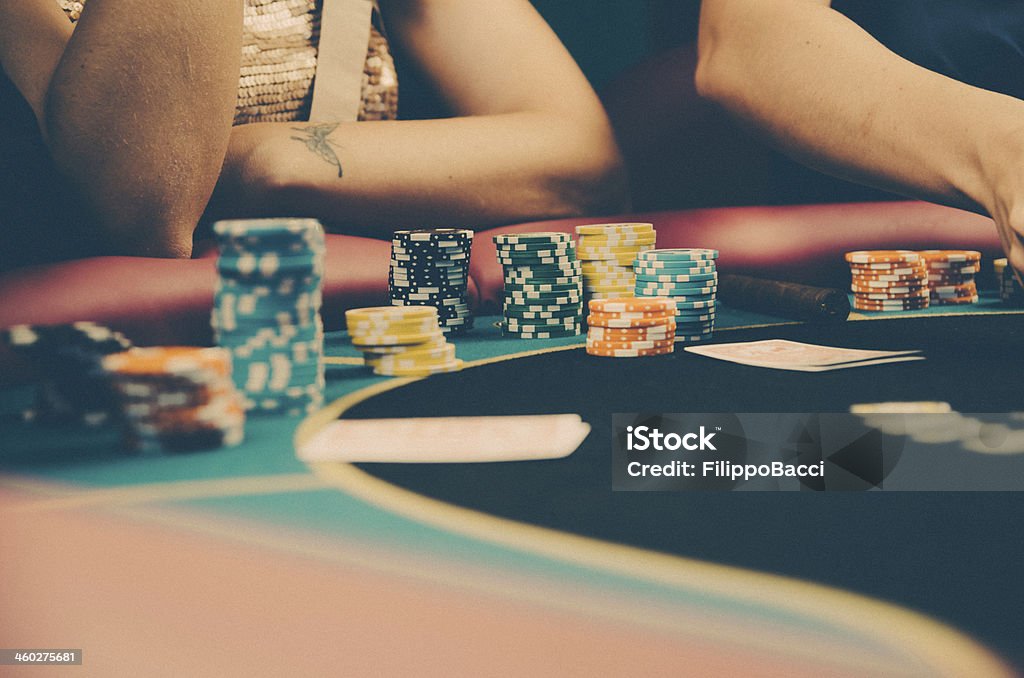 ポーカーのテーブルの細部 - ポーカーのロイヤリティフリーストックフォト