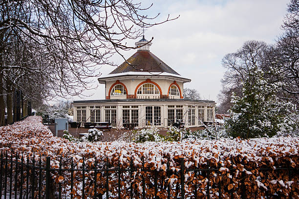 istock beautiful Parks house 460282793