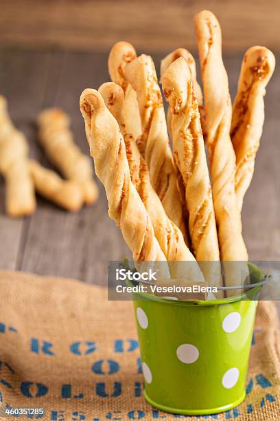 Brotsticks Mit Käse Stockfoto und mehr Bilder von Brotsorte - Brotsorte, Brotstange, Bäckerei