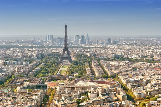 istock Panoramic view on Tour Eiffel and La Defense, Paris 460388901