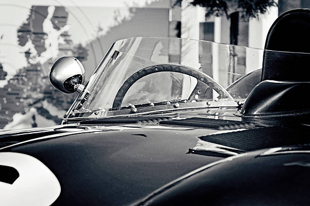 vintage coches de carrera - supercar racecar collectors car domestic car fotografías e imágenes de stock