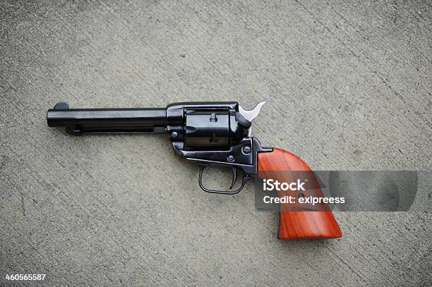 Foto de Arma De Mão e mais fotos de stock de Revólver - Revólver, Arma de Fogo, Armamento