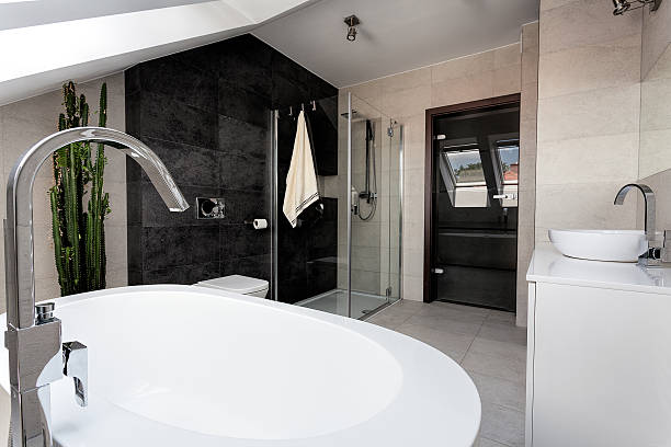 istock Urban apartment - bathroom interior 460587543