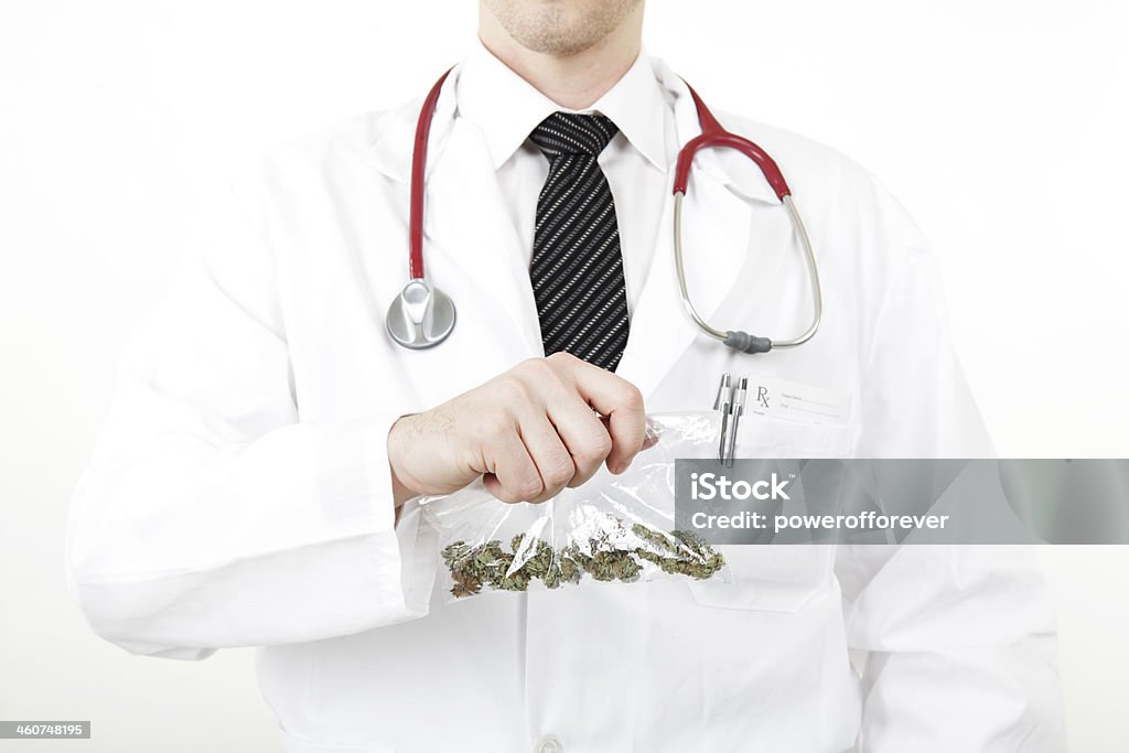 Medical Cannabis - Zbiór zdjęć royalty-free (Białe tło)